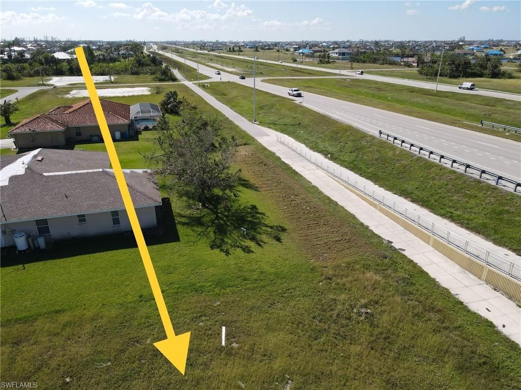 1826 NW 31st PL, CAPE CORAL, FL 33993 — photo 3