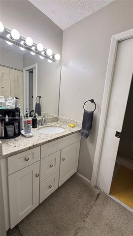 4712 E Lucerne Lakes Blvd E 202, Lake Worth, FL 33467