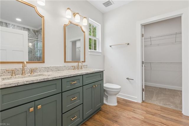 6912 Sunset Cove LN, Gloucester, VA 23061