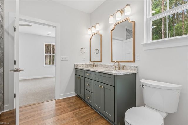 6912 Sunset Cove LN, Gloucester, VA 23061