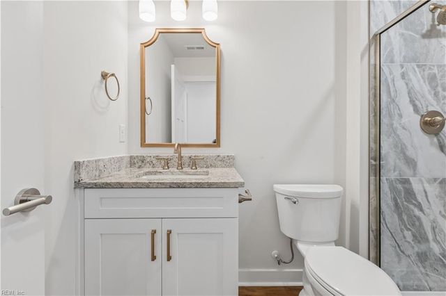 6912 Sunset Cove LN, Gloucester, VA 23061