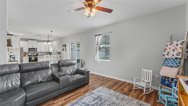 2746 WALDEN WOODS DRIVE, Plant City, FL 33566