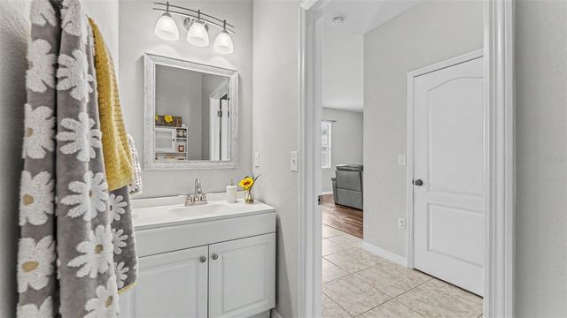 2746 WALDEN WOODS DRIVE, Plant City, FL 33566
