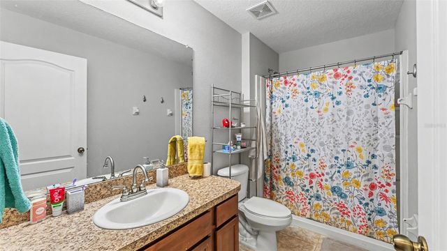 2746 WALDEN WOODS DRIVE, Plant City, FL 33566