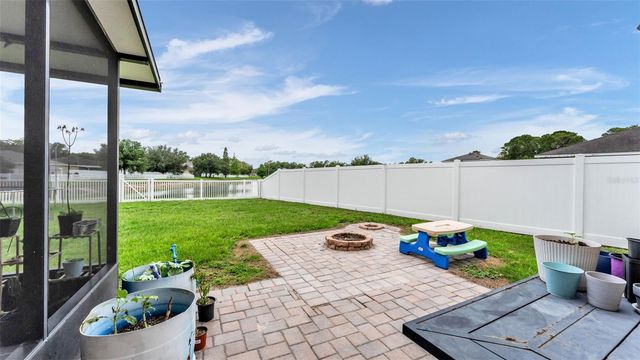 2746 WALDEN WOODS DRIVE, Plant City, FL 33566