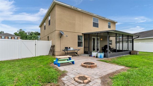 2746 WALDEN WOODS DRIVE, Plant City, FL 33566