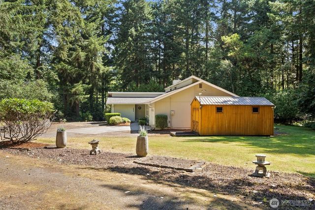 4938 Hilton Road NE, Olympia, WA 98516