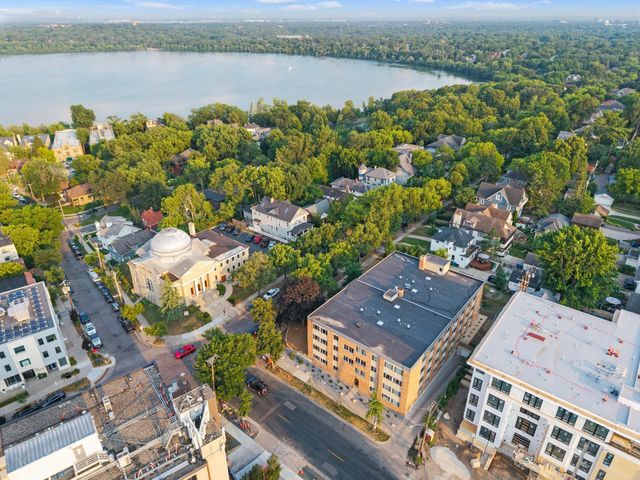 4400 Upton Avenue S 203, Minneapolis, MN 55410