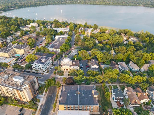 4400 Upton Avenue S 203, Minneapolis, MN 55410