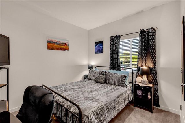 3622 Ginny Court, Redding, CA 96001