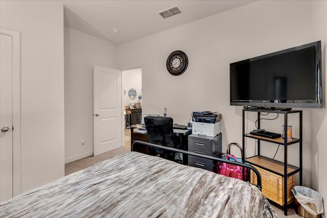 3622 Ginny Court, Redding, CA 96001