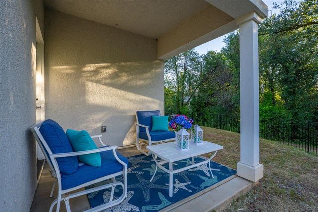 3622 Ginny Court, Redding, CA 96001