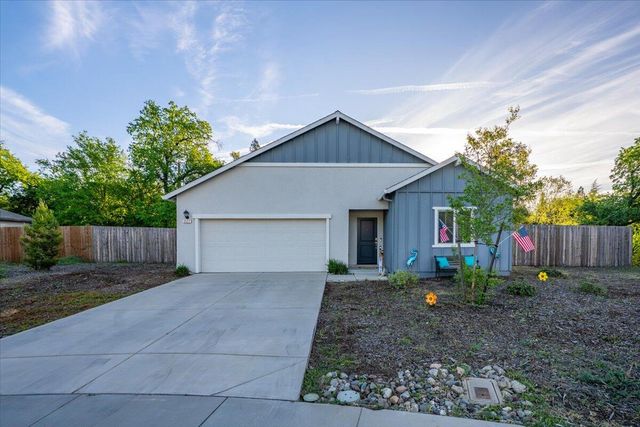 3622 Ginny Court, Redding, CA 96001