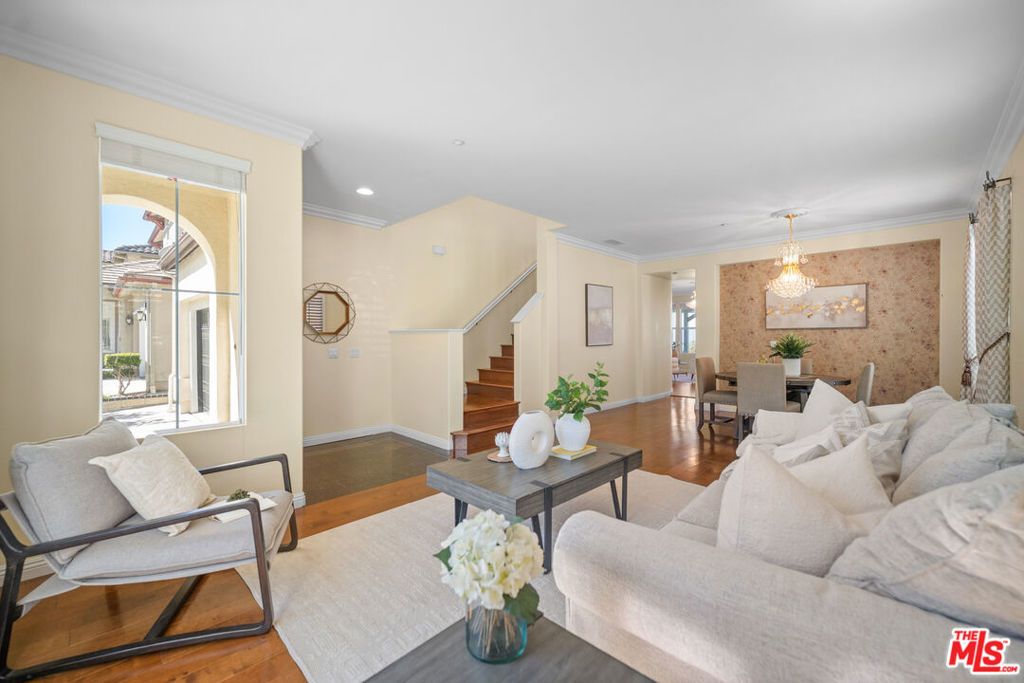 11071 Tamberly Lane, Los Angeles, CA 91042 — photo 5