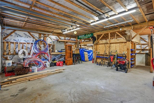 71 Mount Hygeia Road, Foster, RI 02825