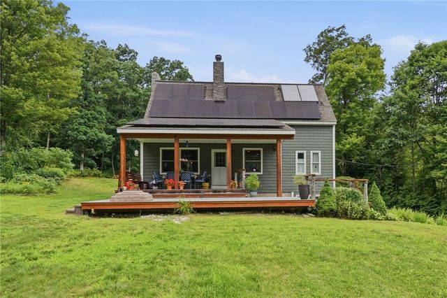 71 Mount Hygeia Road, Foster, RI 02825
