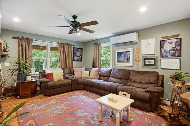 71 Mount Hygeia Road, Foster, RI 02825