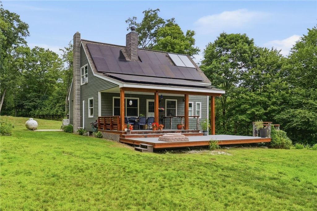 71 Mount Hygeia Road, Foster, RI 02825