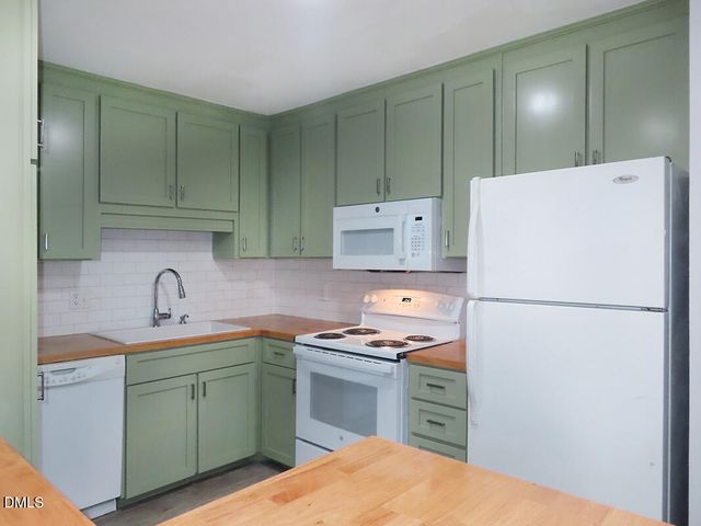 913 Shady Lawn Road A, Chapel Hill, NC 27514