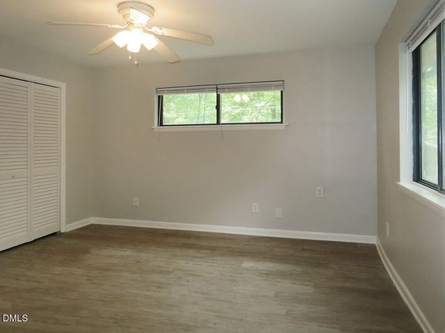 913 Shady Lawn Road A, Chapel Hill, NC 27514