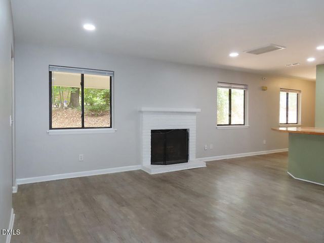 913 Shady Lawn Road A, Chapel Hill, NC 27514