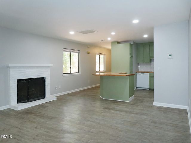 913 Shady Lawn Road A, Chapel Hill, NC 27514