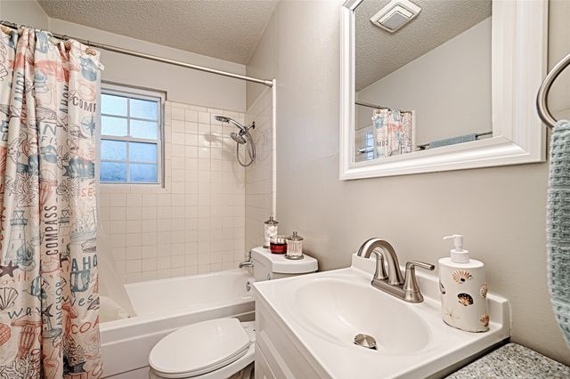 531 Himes Drive, Euless, TX 76039