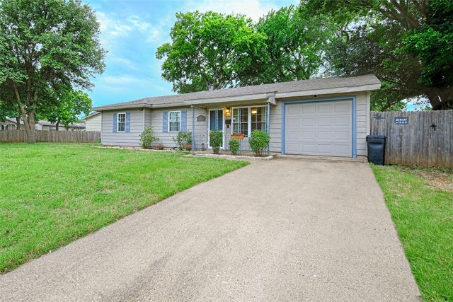 531 Himes Drive, Euless, TX 76039
