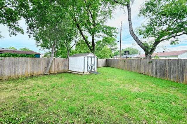 531 Himes Drive, Euless, TX 76039