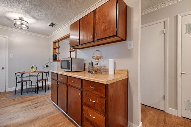 531 Himes Drive, Euless, TX 76039