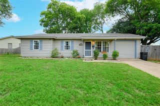 531 Himes Drive, Euless, TX 76039