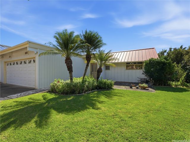 2175 Ahaku Place, Honolulu, HI 96821