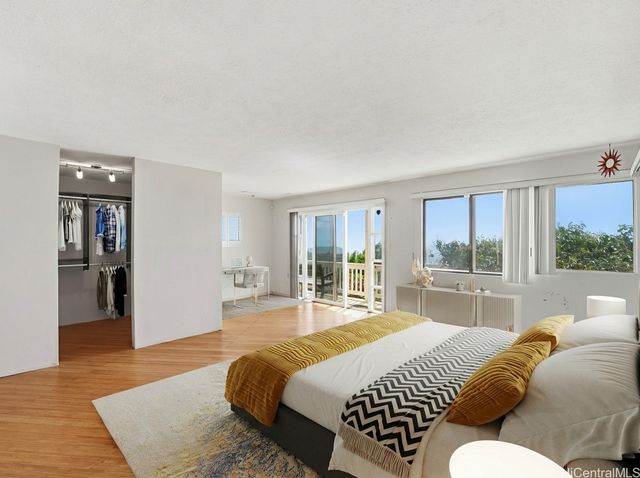 2175 Ahaku Place, Honolulu, HI 96821