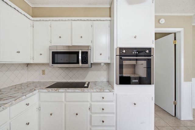 1109 N Lillian Street, Stephenville, TX 76401