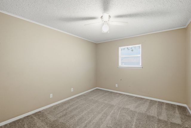 1109 N Lillian Street, Stephenville, TX 76401
