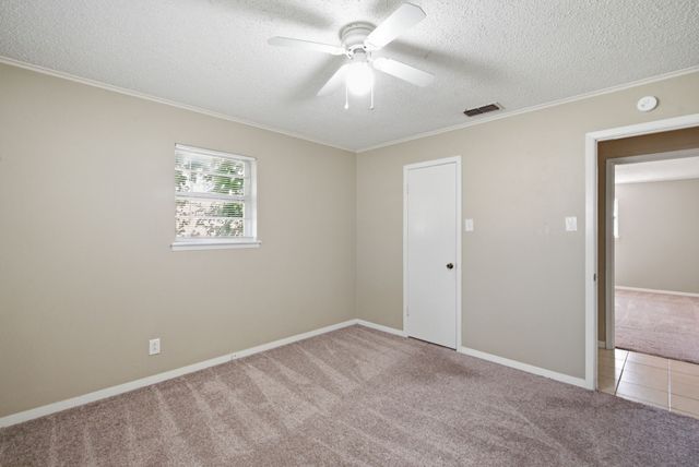 1109 N Lillian Street, Stephenville, TX 76401