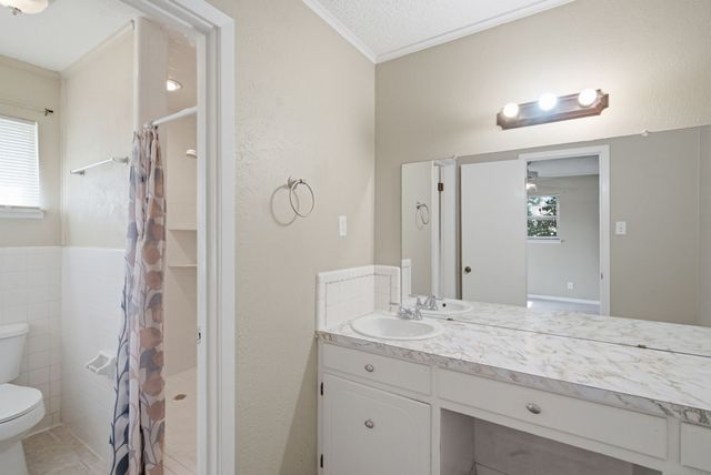 1109 N Lillian Street, Stephenville, TX 76401