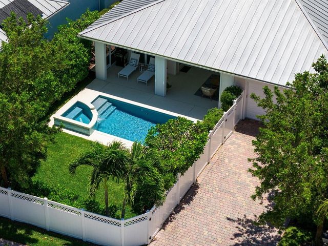 1037 Duval Street, Jupiter, FL 33458