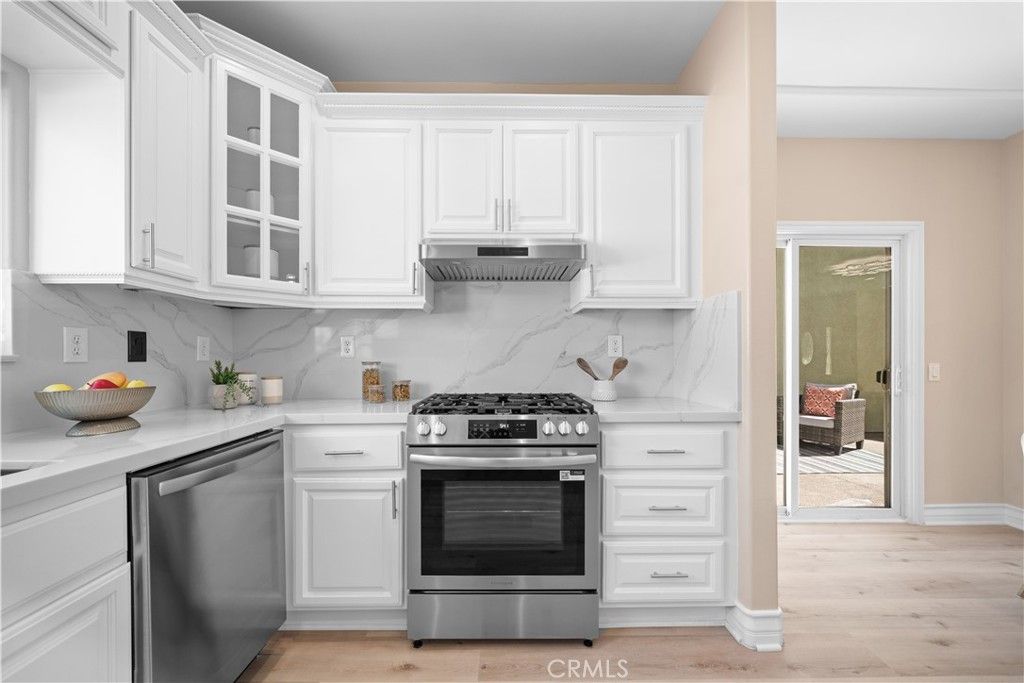 Image 15 of property listing at 332 S Orange E, Monterey Park, CA 91755