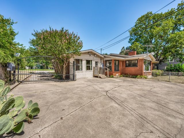 7040 Brooks Avenue, Richland Hills, TX 76118