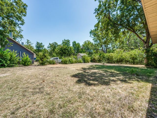 7040 Brooks Avenue, Richland Hills, TX 76118