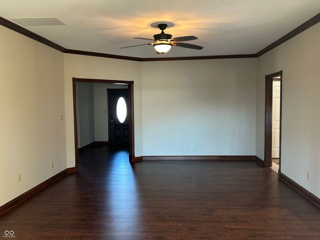 5375 E Commons West Drive, Mooresville, IN 46158