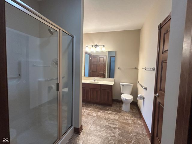 5375 E Commons West Drive, Mooresville, IN 46158