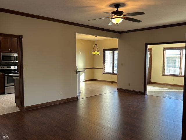 5375 E Commons West Drive, Mooresville, IN 46158