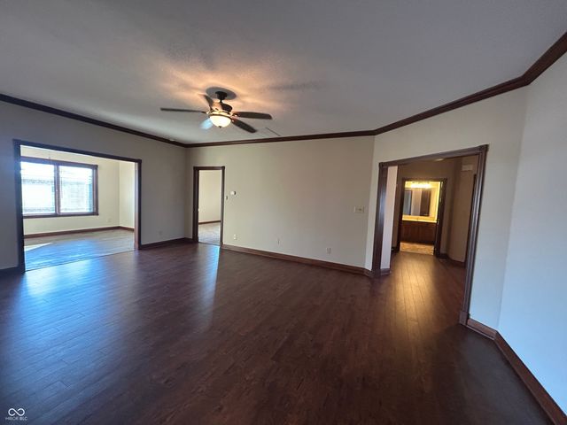 5375 E Commons West Drive, Mooresville, IN 46158