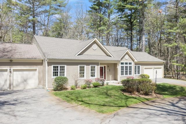 15 Pheasant Ln, Bedford, MA 01730