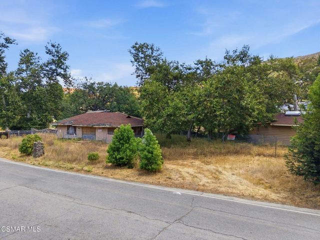 31028 Lobo Canyon Road, Agoura Hills, CA 91301