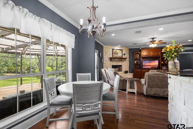 25115 County Road 453, Mineola, TX 75773