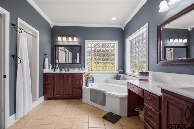 25115 County Road 453, Mineola, TX 75773