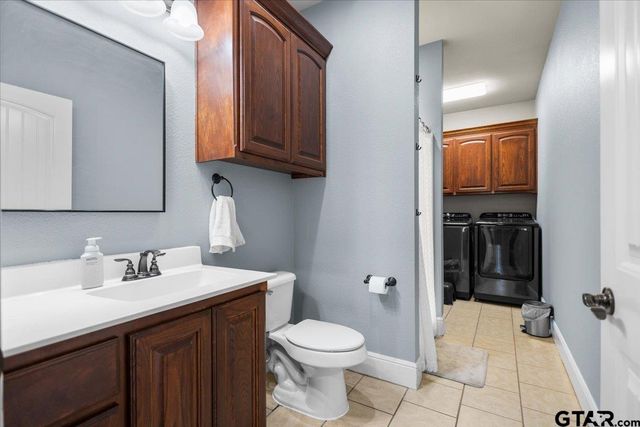 25115 County Road 453, Mineola, TX 75773